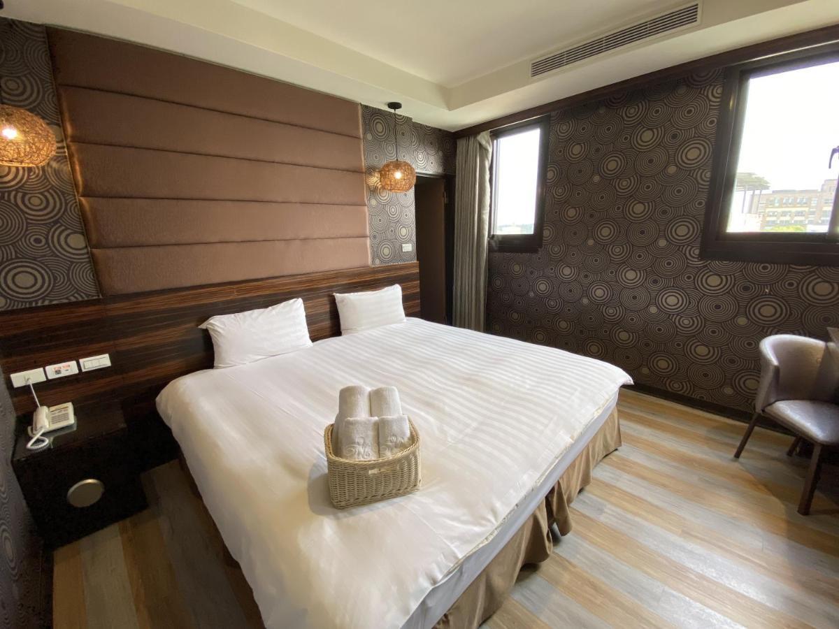 In99 Hotel Jincheng Exterior photo