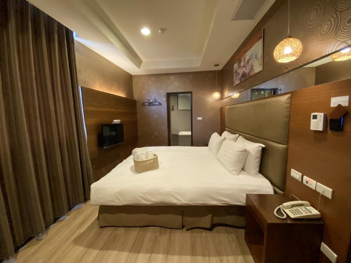 In99 Hotel Jincheng Exterior photo