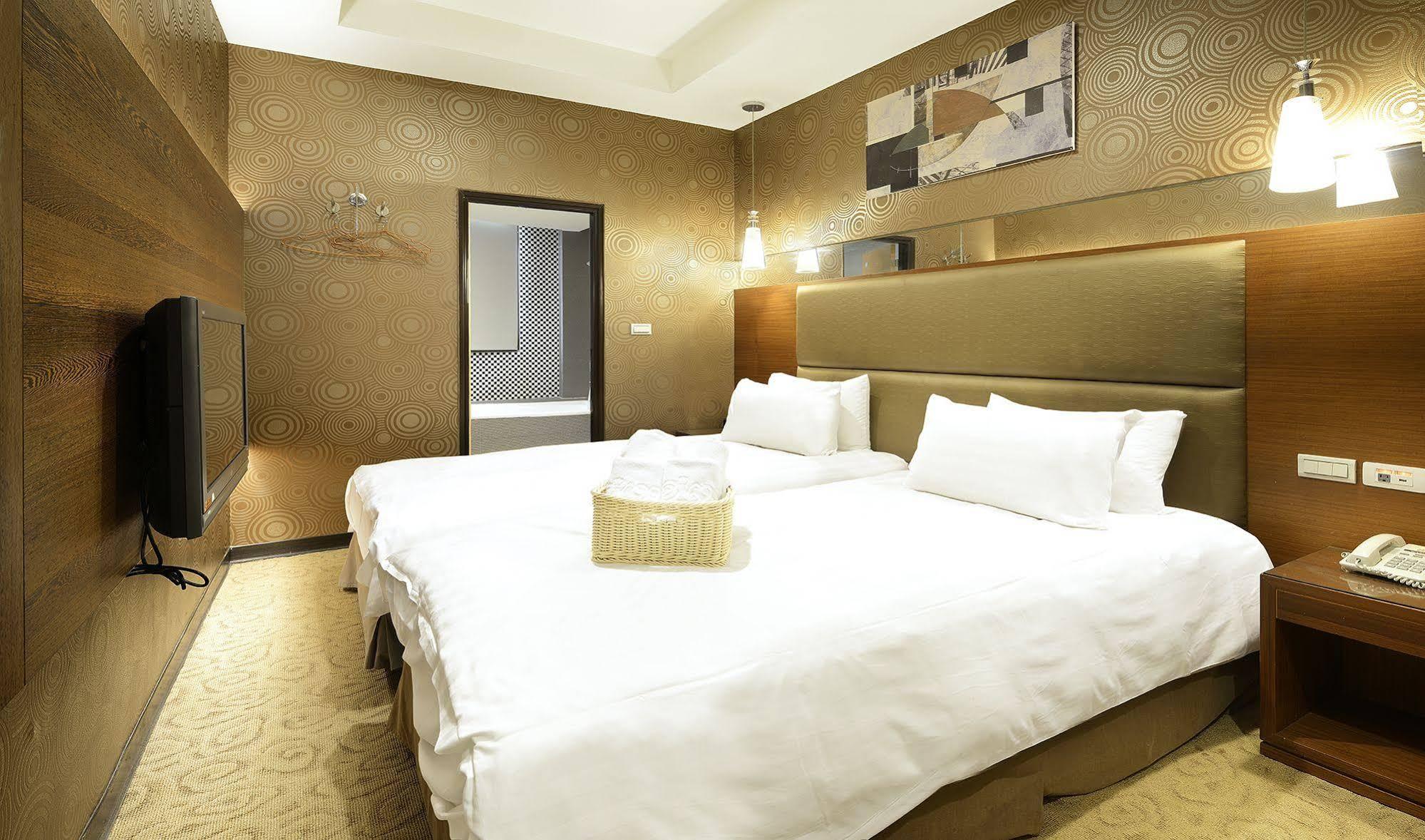 In99 Hotel Jincheng Exterior photo