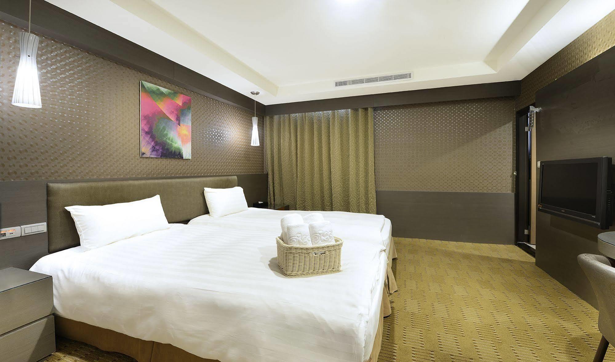 In99 Hotel Jincheng Exterior photo